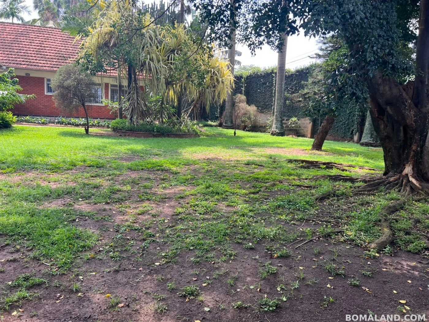 4 bedroom Bungalow for sale in Kololo Kampala Uganda