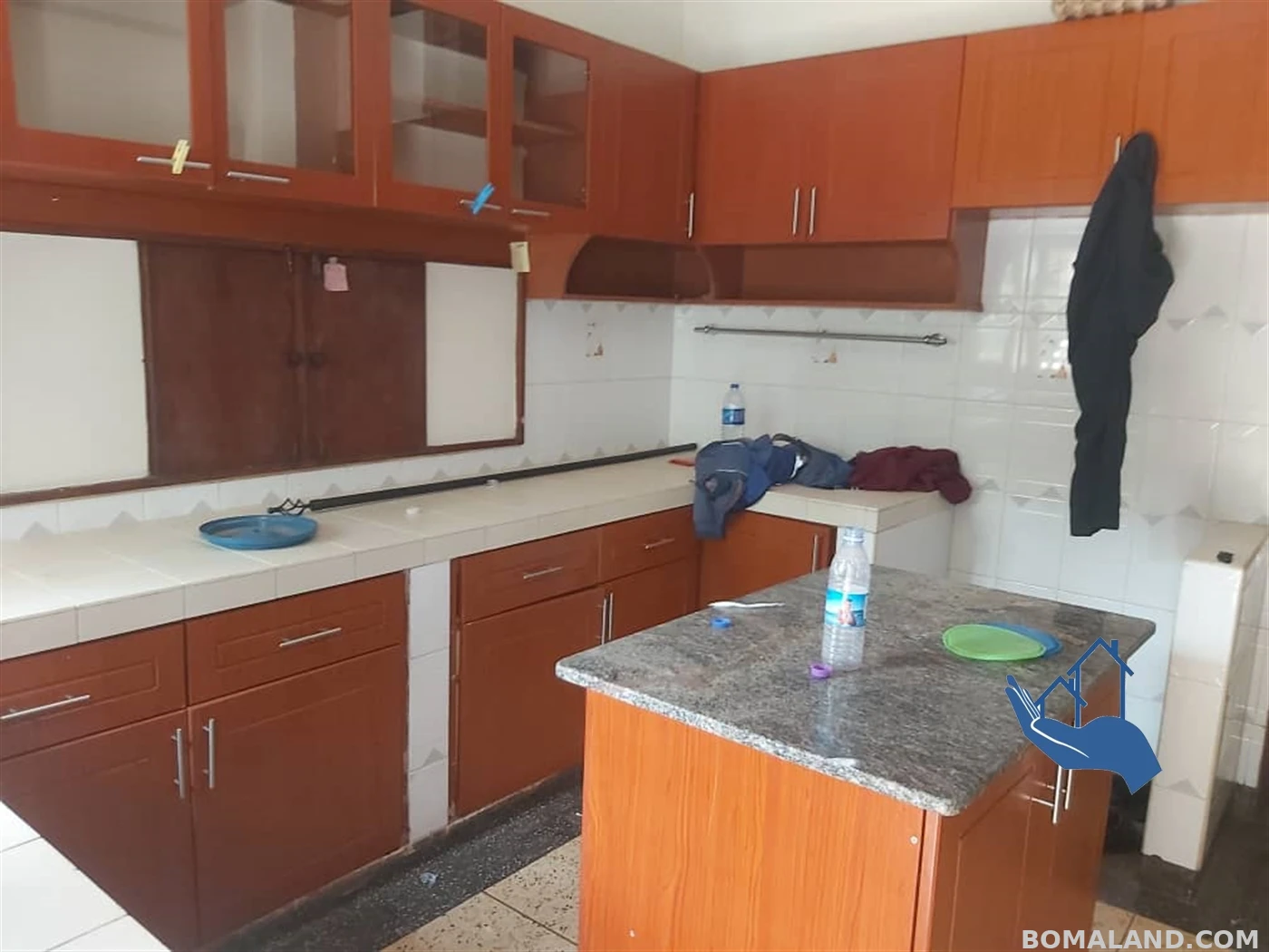 4 bedroom Bungalow for rent in Muyenga Kampala Uganda