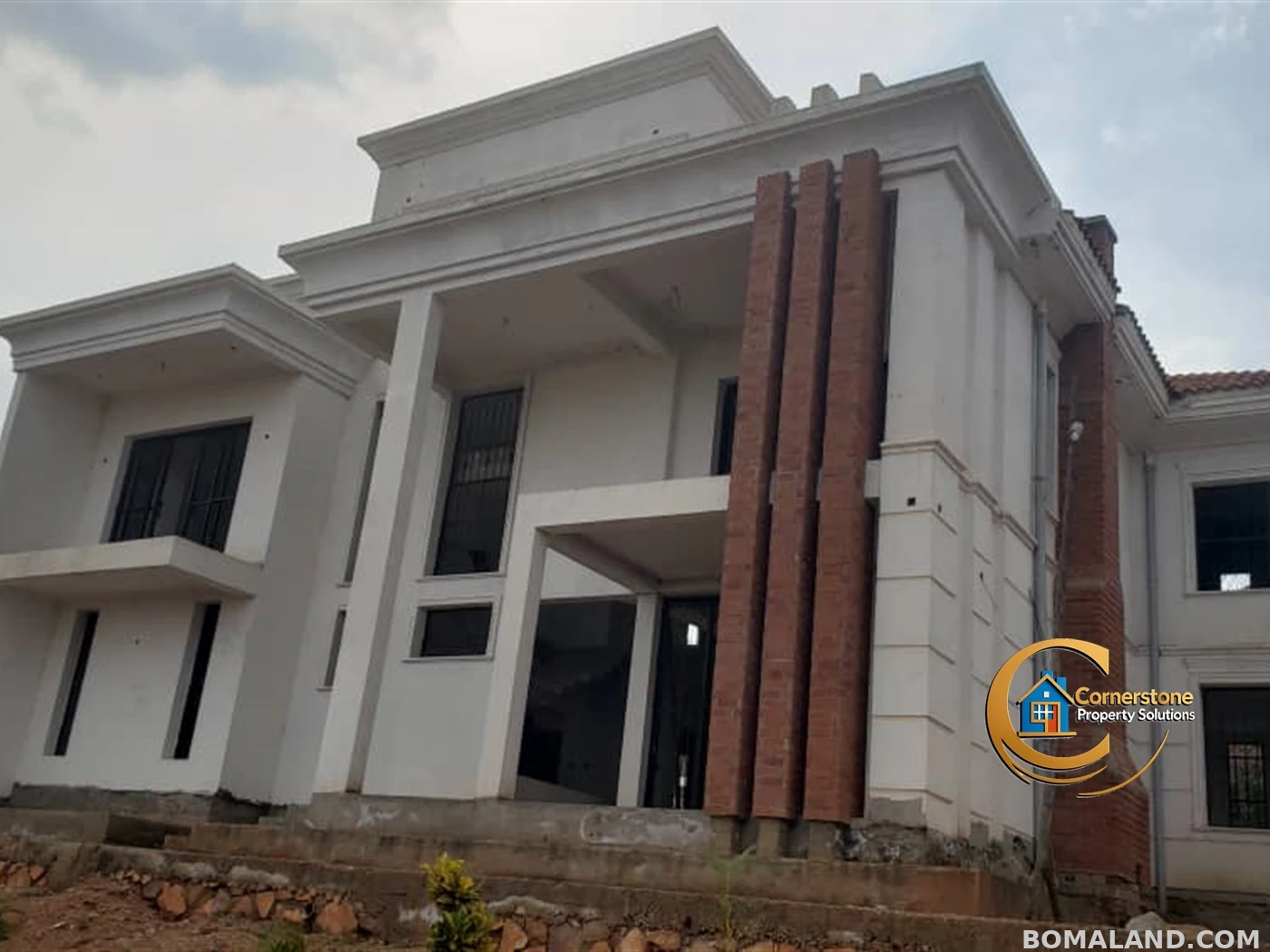 8 bedroom Storeyed house for sale in Lubowa Wakiso Uganda