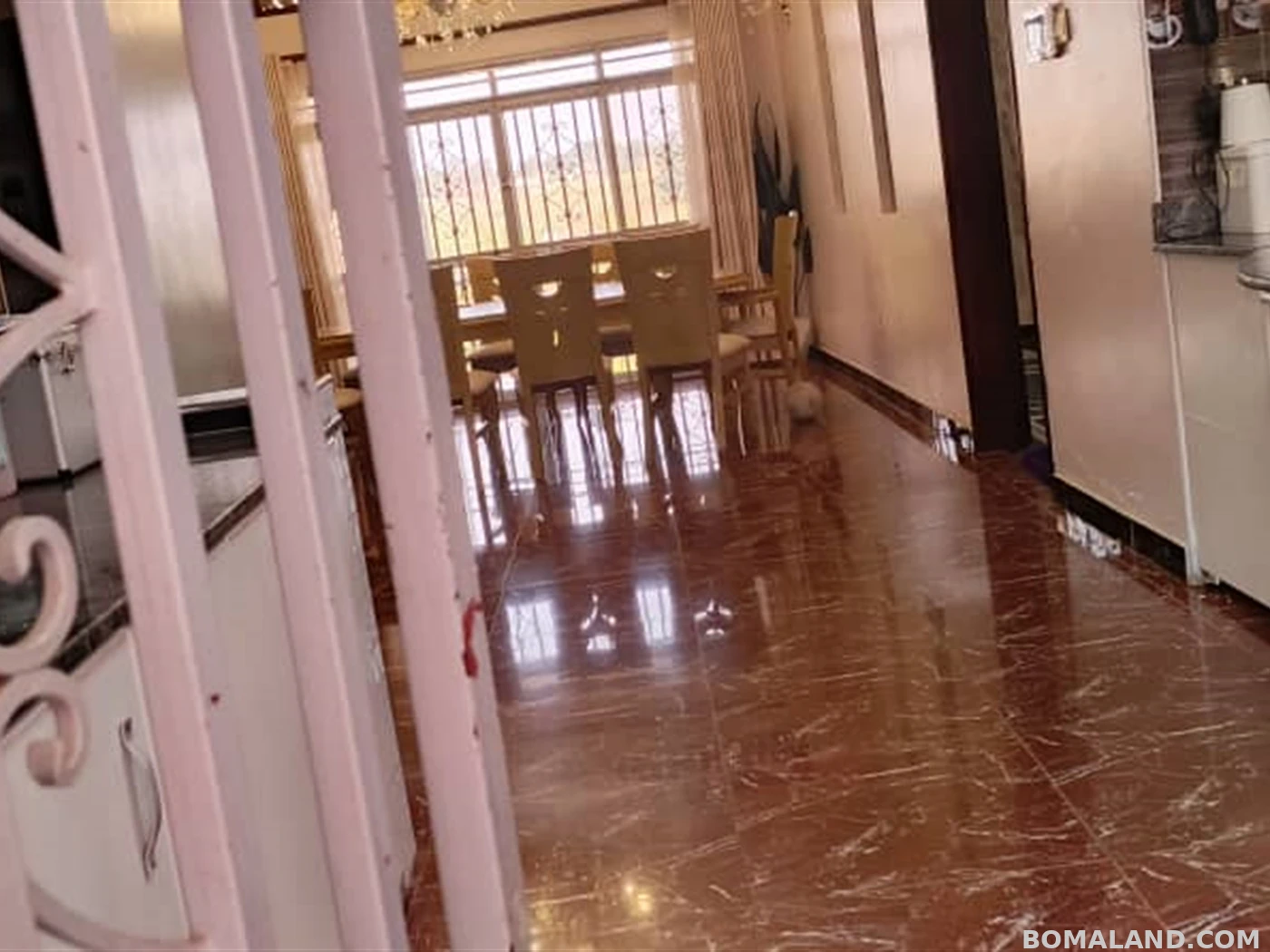 6 bedroom Bungalow for sale in Nakweelo Wakiso Uganda