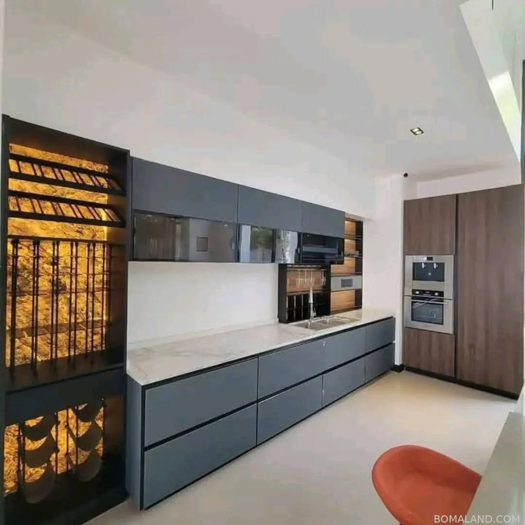 6 bedroom Mansion for sale in Munyonyo Kampala Uganda