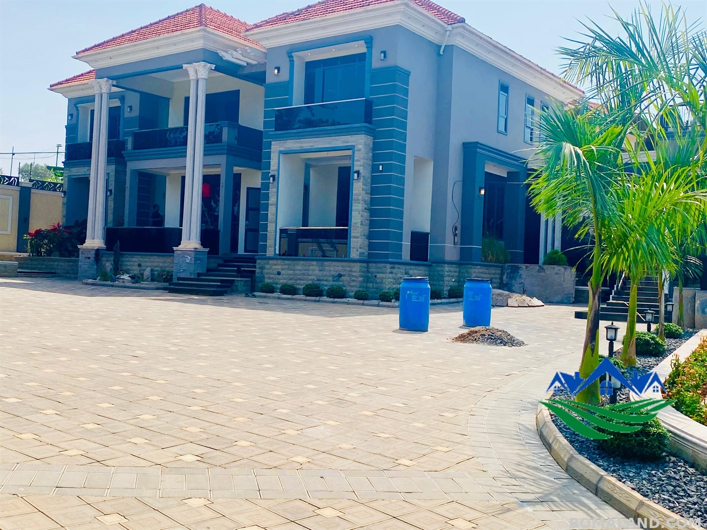 7 bedroom Mansion for sale in Munyonyo Wakiso Uganda