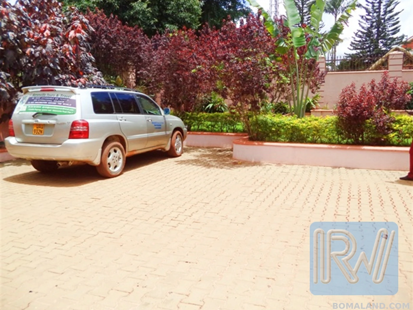 5 bedroom Storeyed house for sale in Entebbe Wakiso Uganda