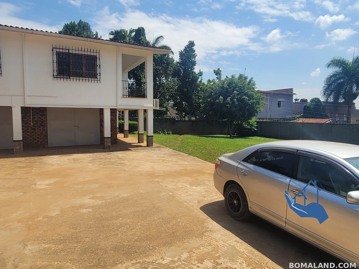 4 bedroom Mansion for rent in Muyenga Kampala Uganda