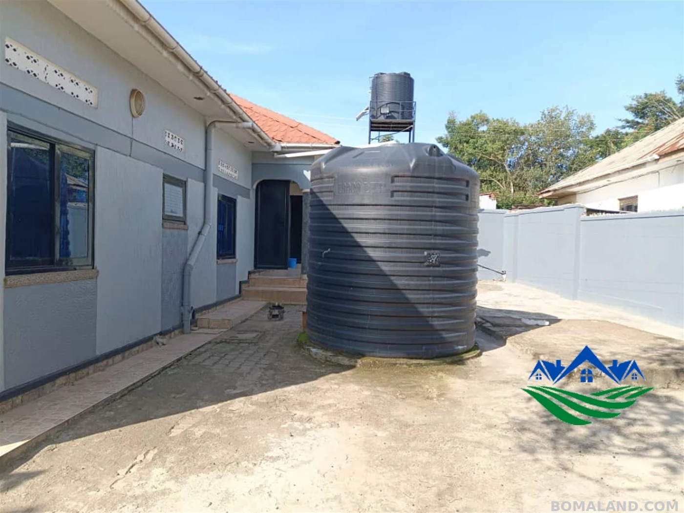 4 bedroom Bungalow for sale in Lweza Mukono Uganda