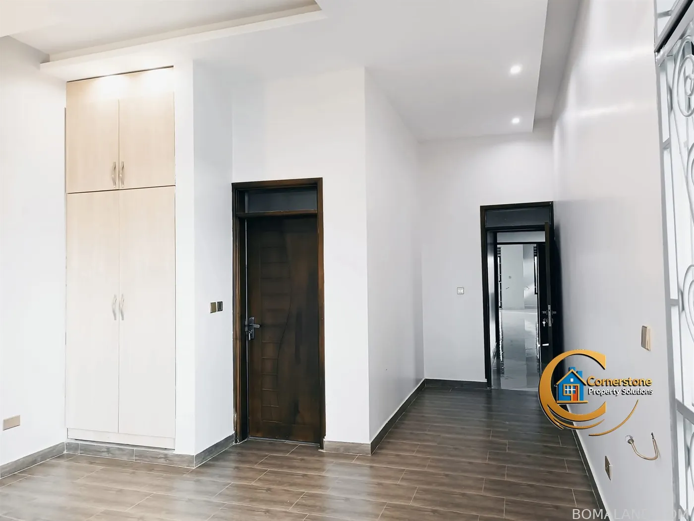 5 bedroom Mansion for sale in Kira Wakiso Uganda