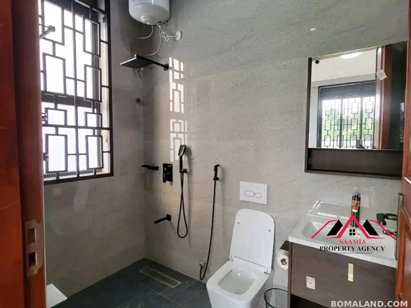 4 bedroom Storeyed house for sale in Kiwaatule Kampala Uganda