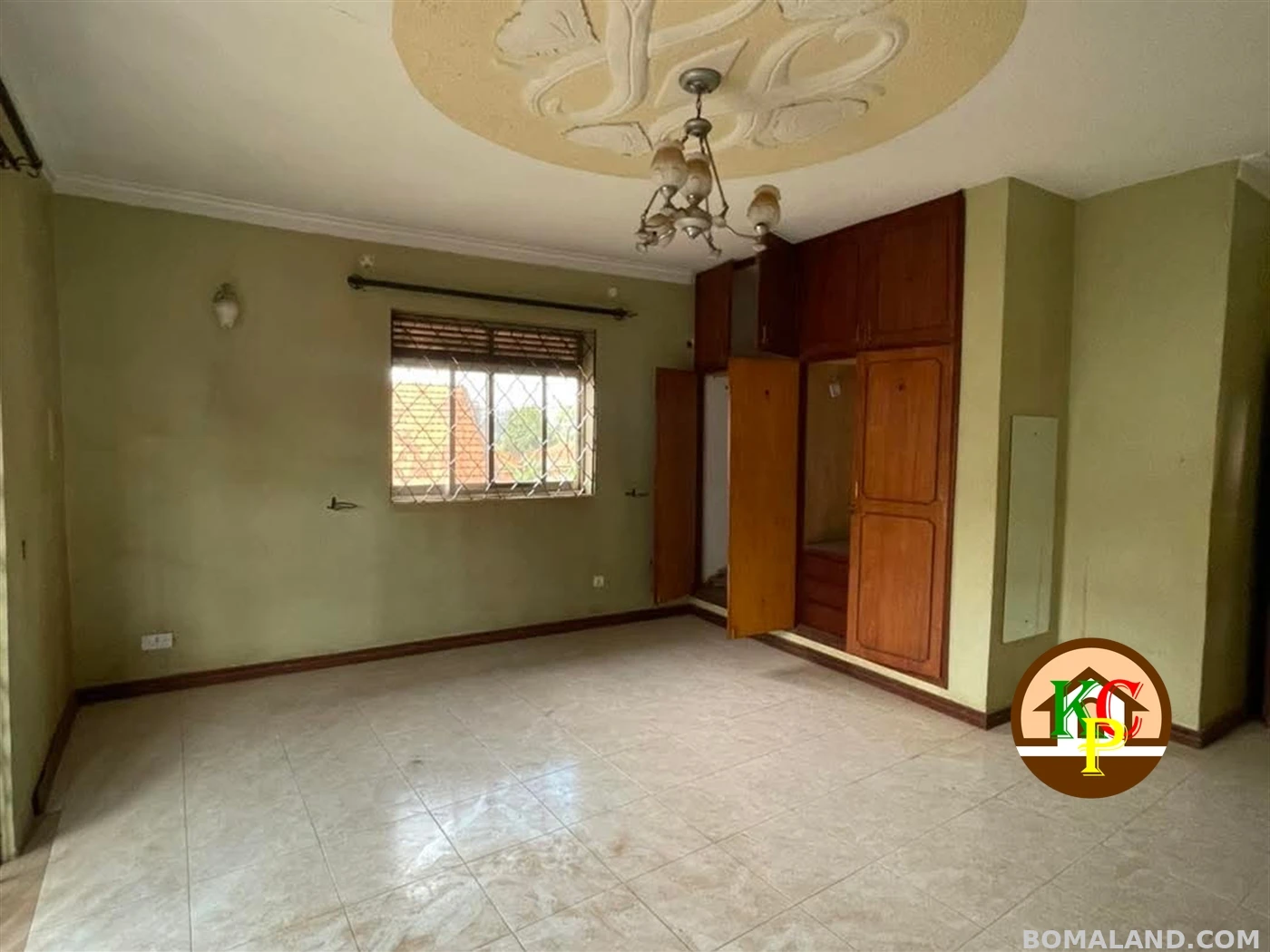 4 bedroom Apartment for rent in Bukoto Kampala Uganda