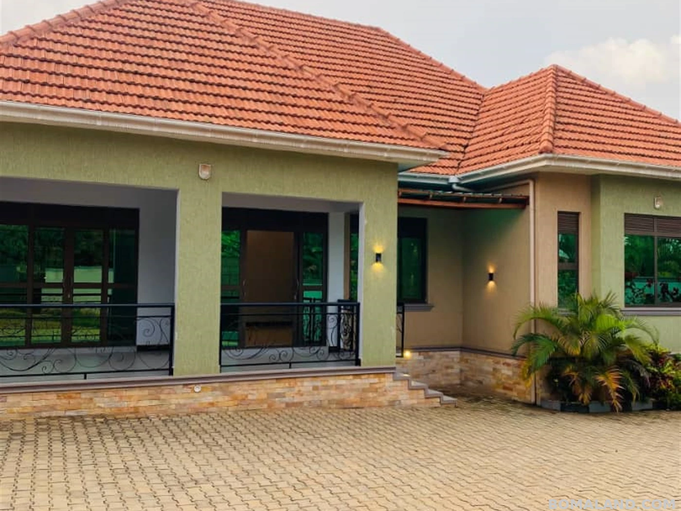 4 bedroom Bungalow for sale in Kitende Wakiso Uganda