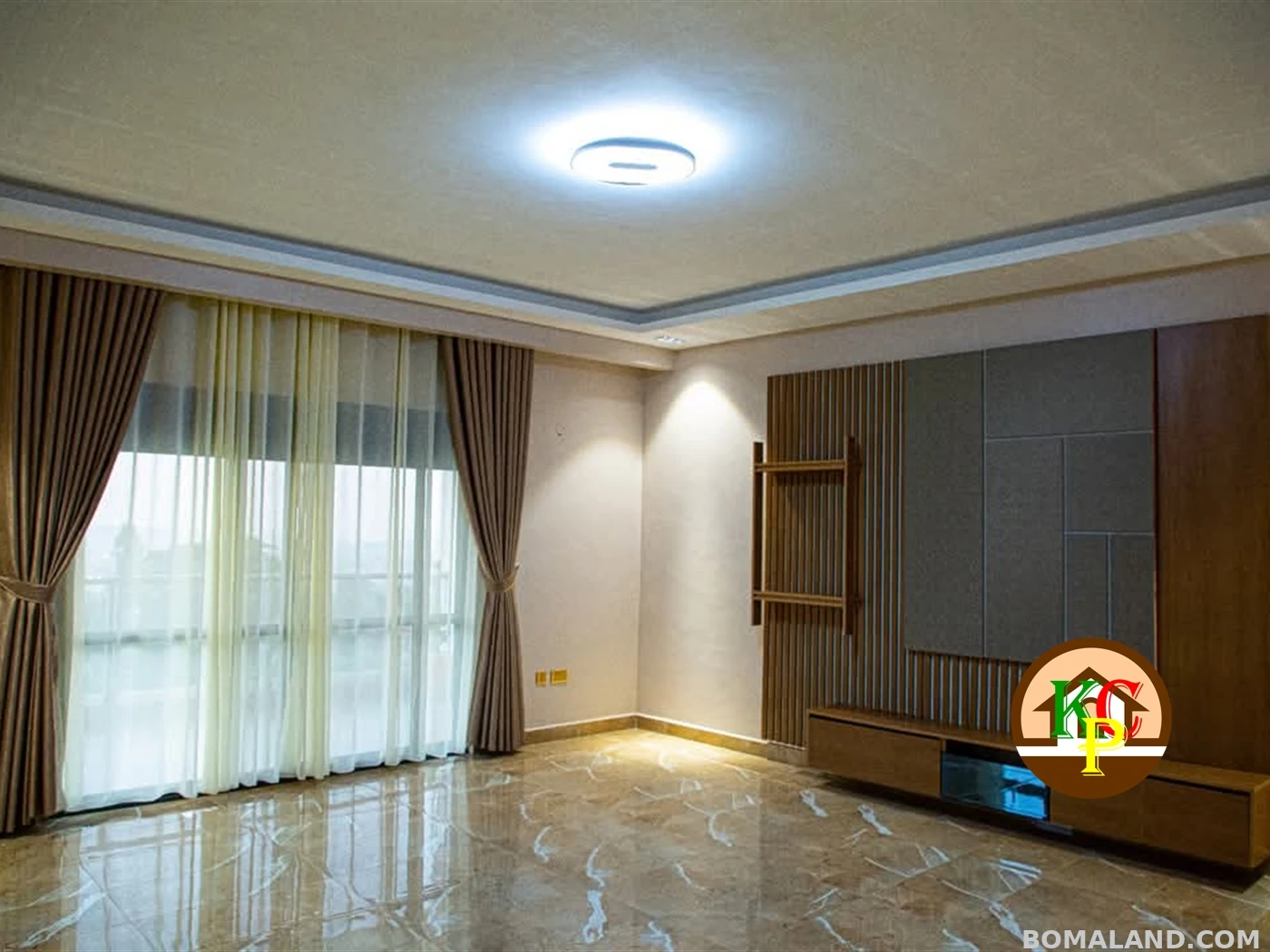 5 bedroom Storeyed house for sale in Namulanda Wakiso Uganda