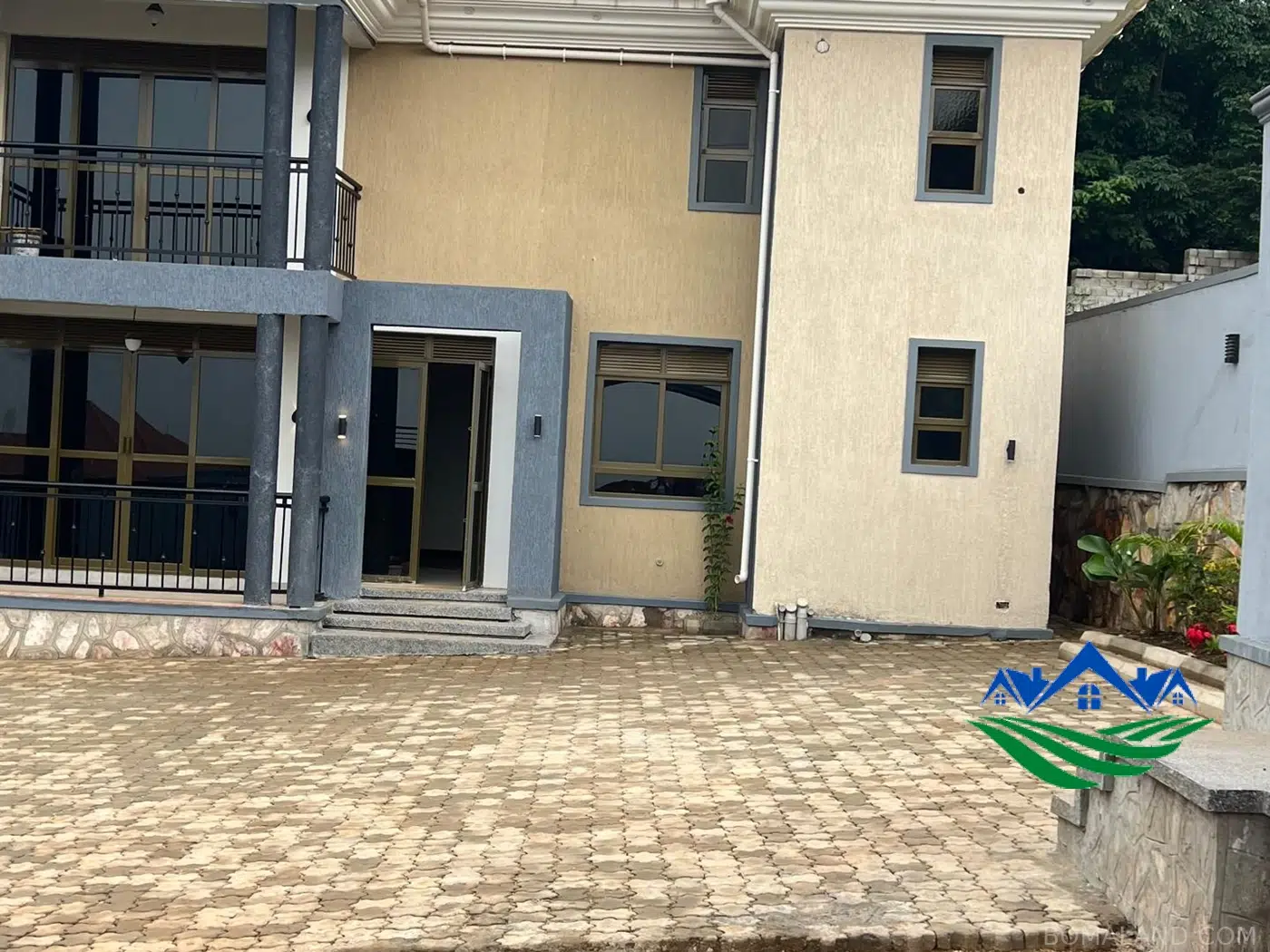 4 bedroom Storeyed house for sale in Katala Wakiso Uganda