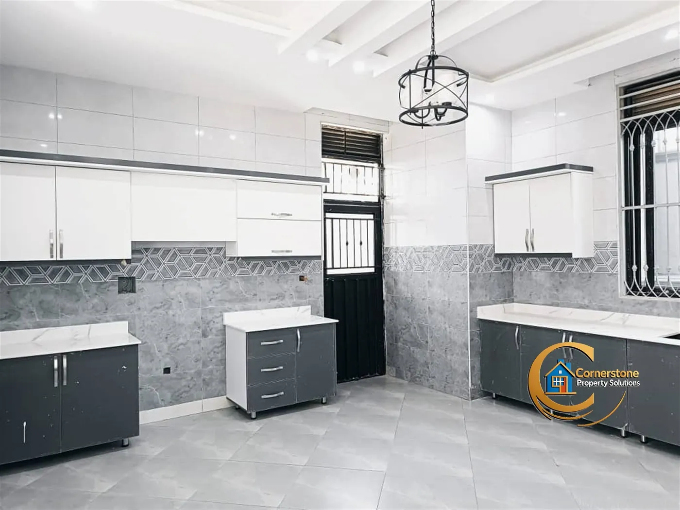 5 bedroom Mansion for sale in Kira Wakiso Uganda