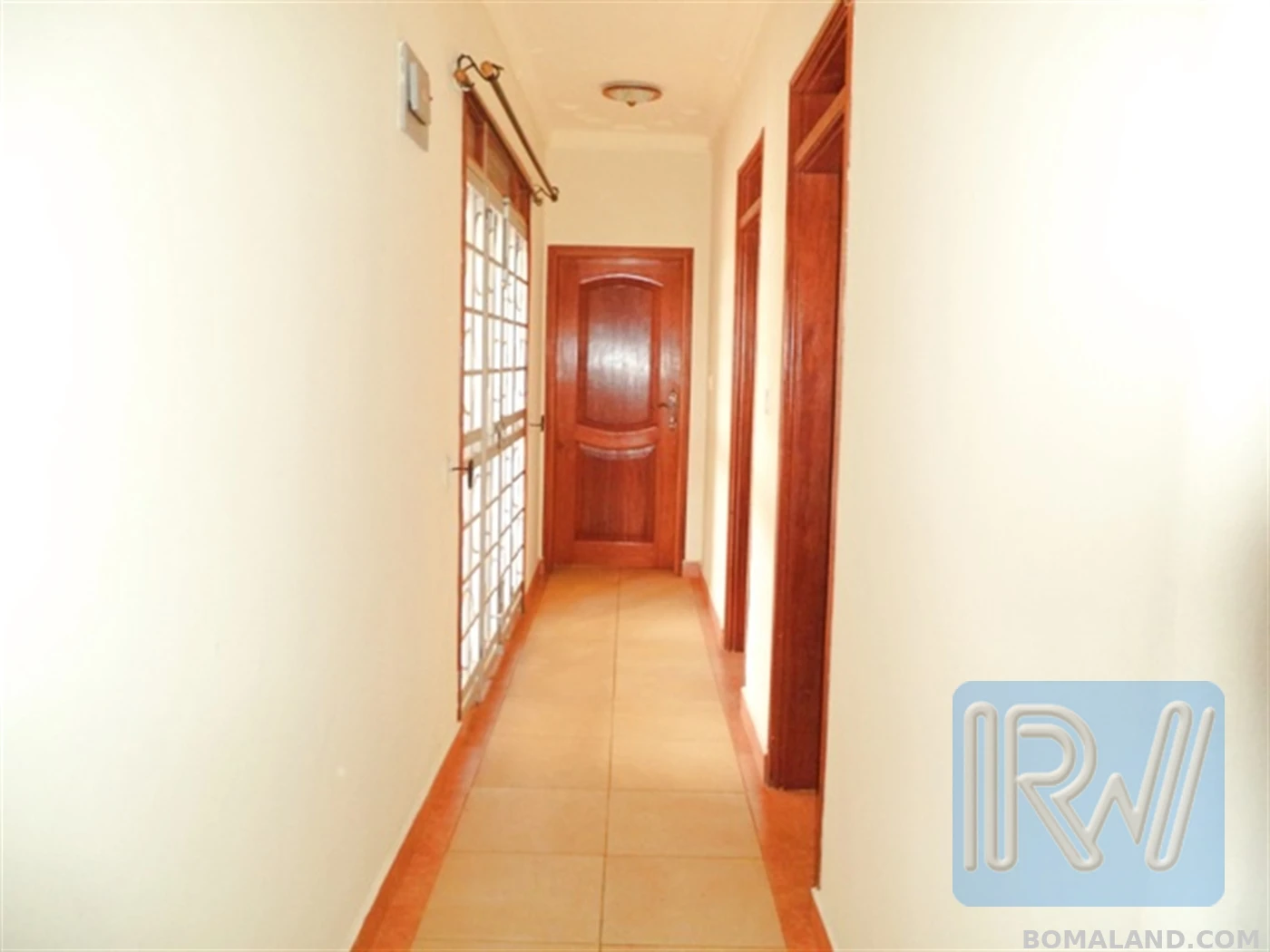 5 bedroom Storeyed house for sale in Entebbe Wakiso Uganda
