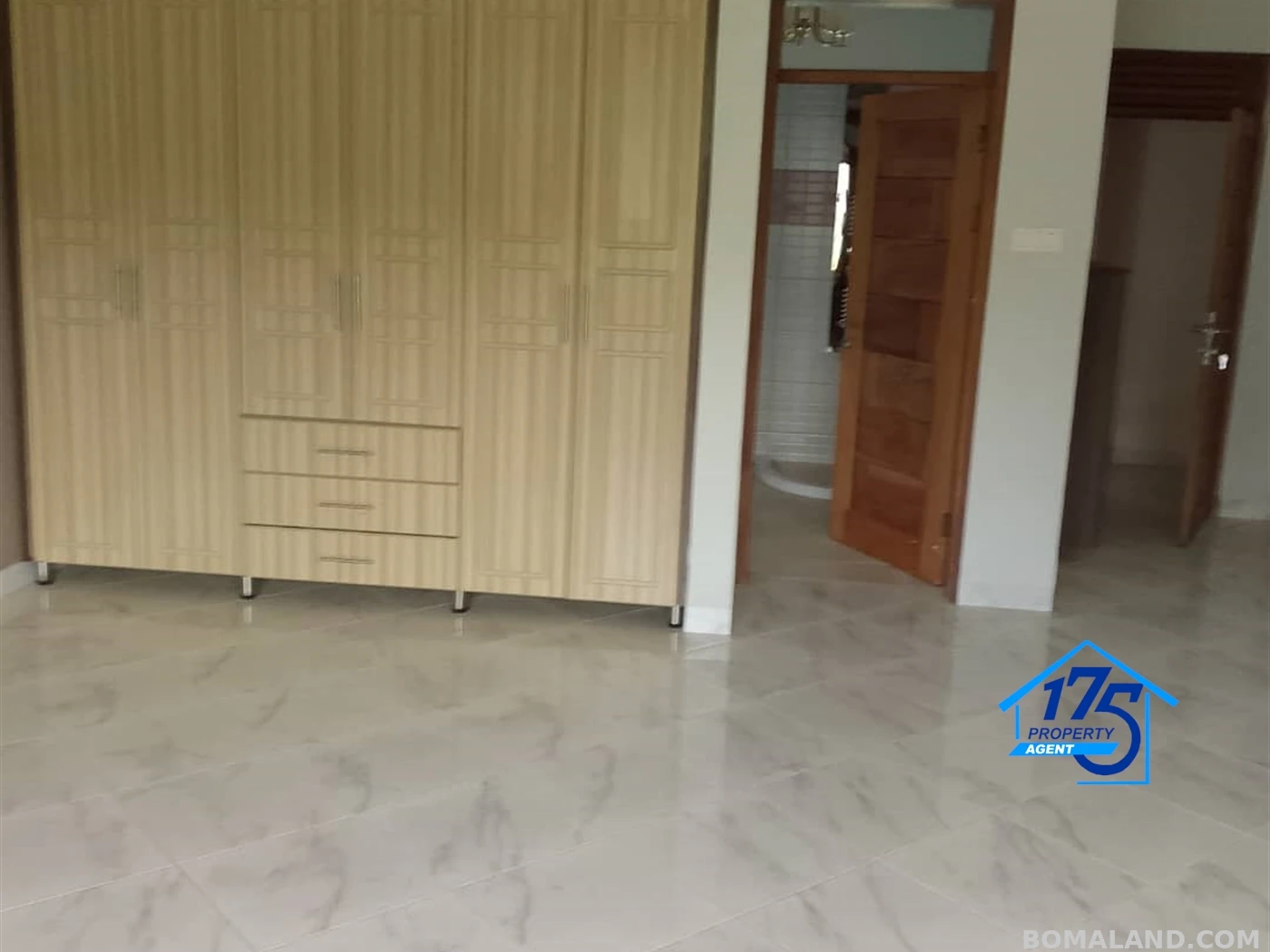 4 bedroom Bungalow for sale in Sonde Wakiso Uganda