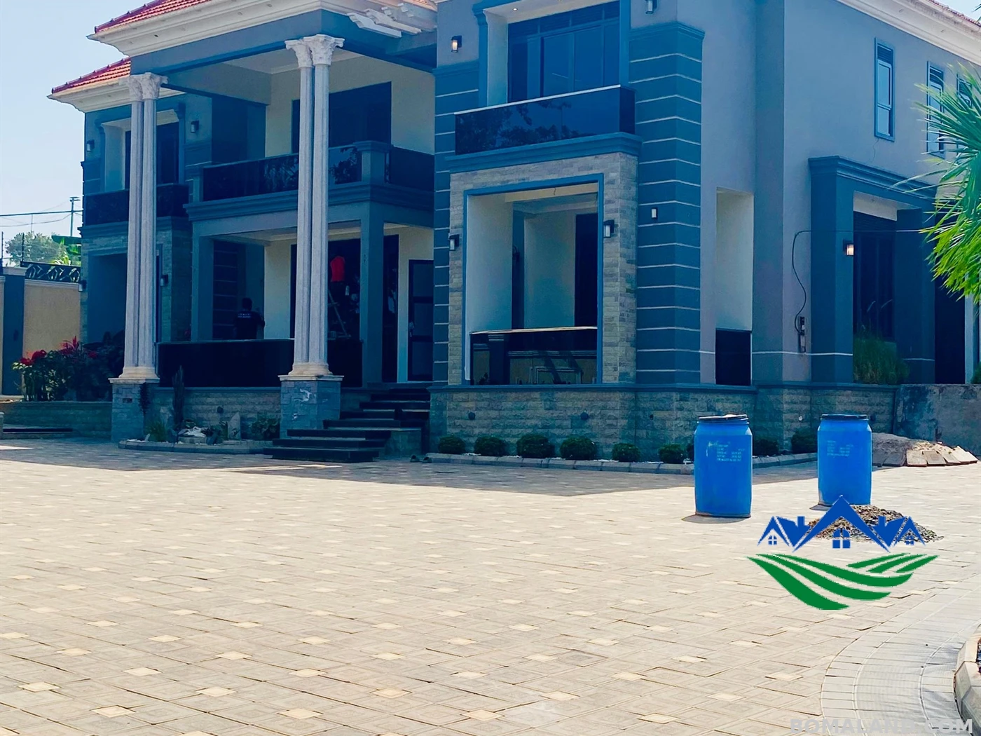 7 bedroom Mansion for sale in Munyonyo Wakiso Uganda