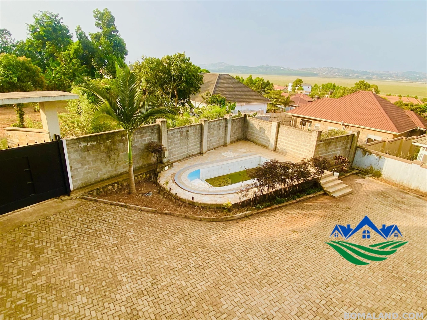 4 bedroom Mansion for sale in Kawuku Wakiso Uganda