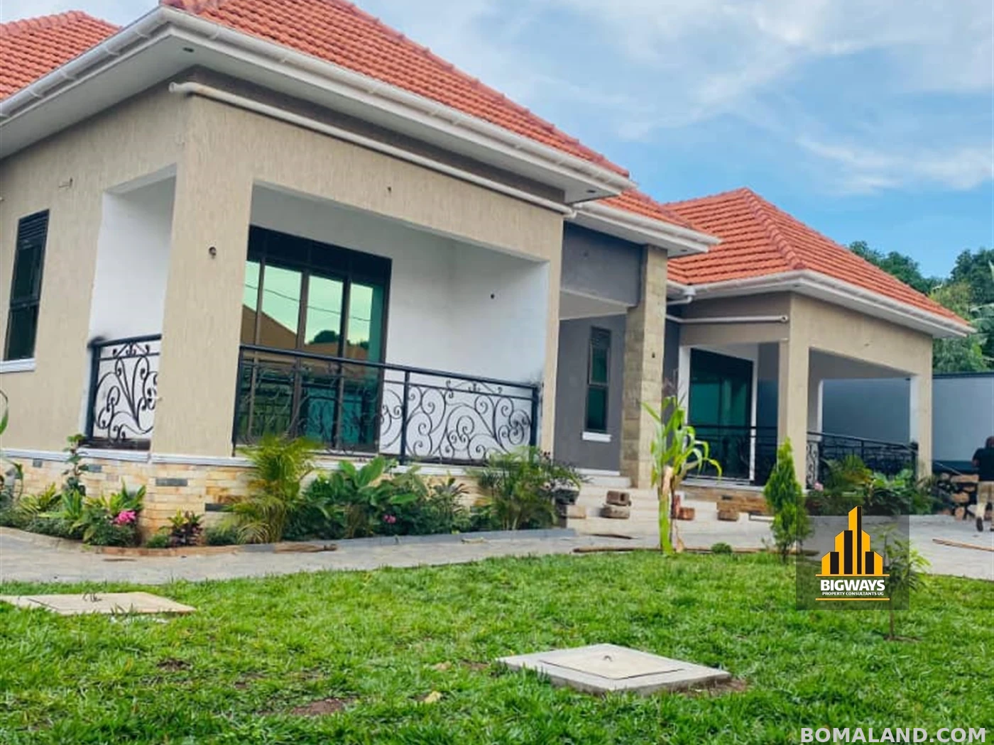 4 bedroom Bungalow for sale in Bwebajja Wakiso Uganda