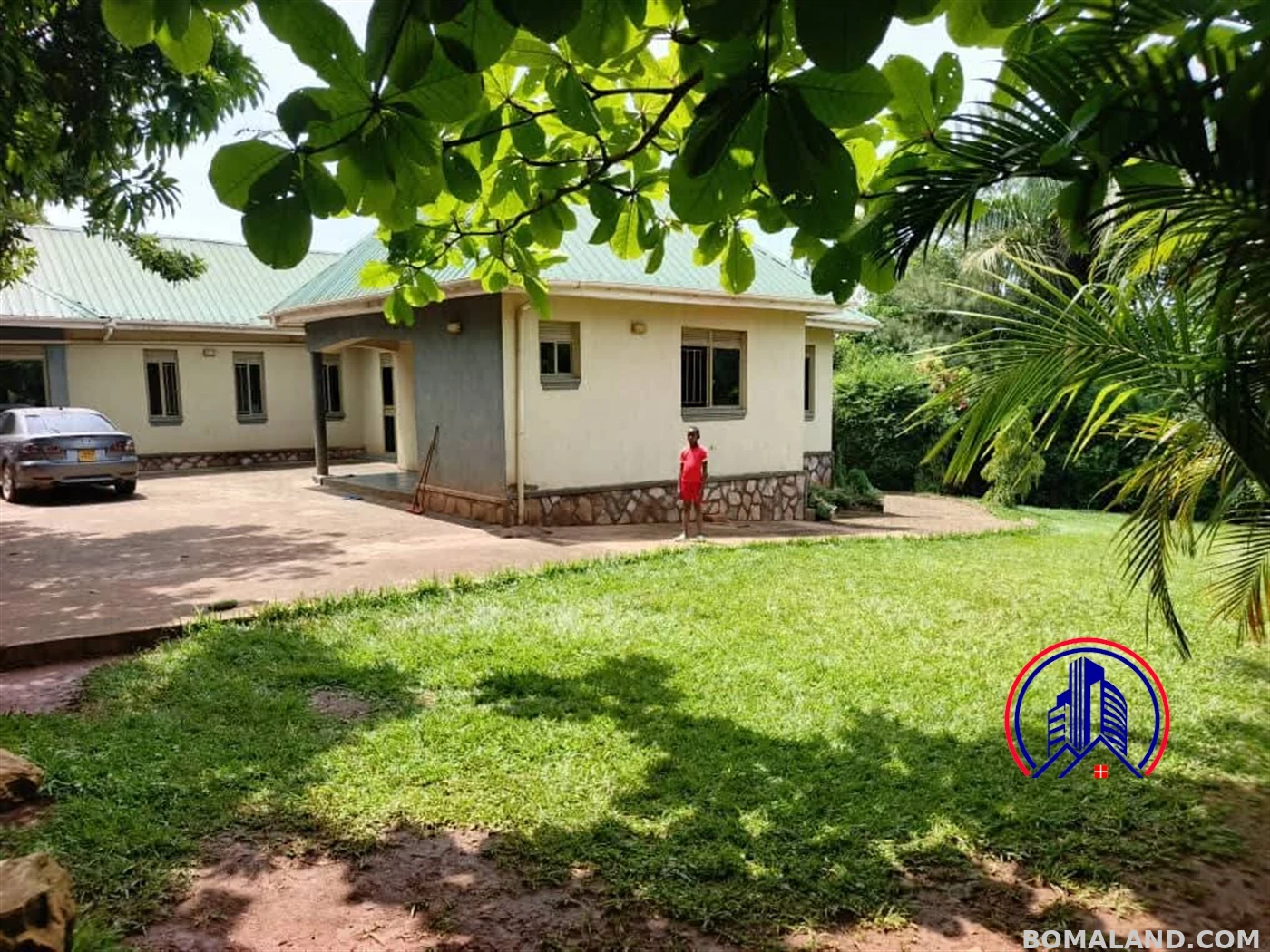 4 bedroom Bungalow for sale in Nkoowe Wakiso Uganda