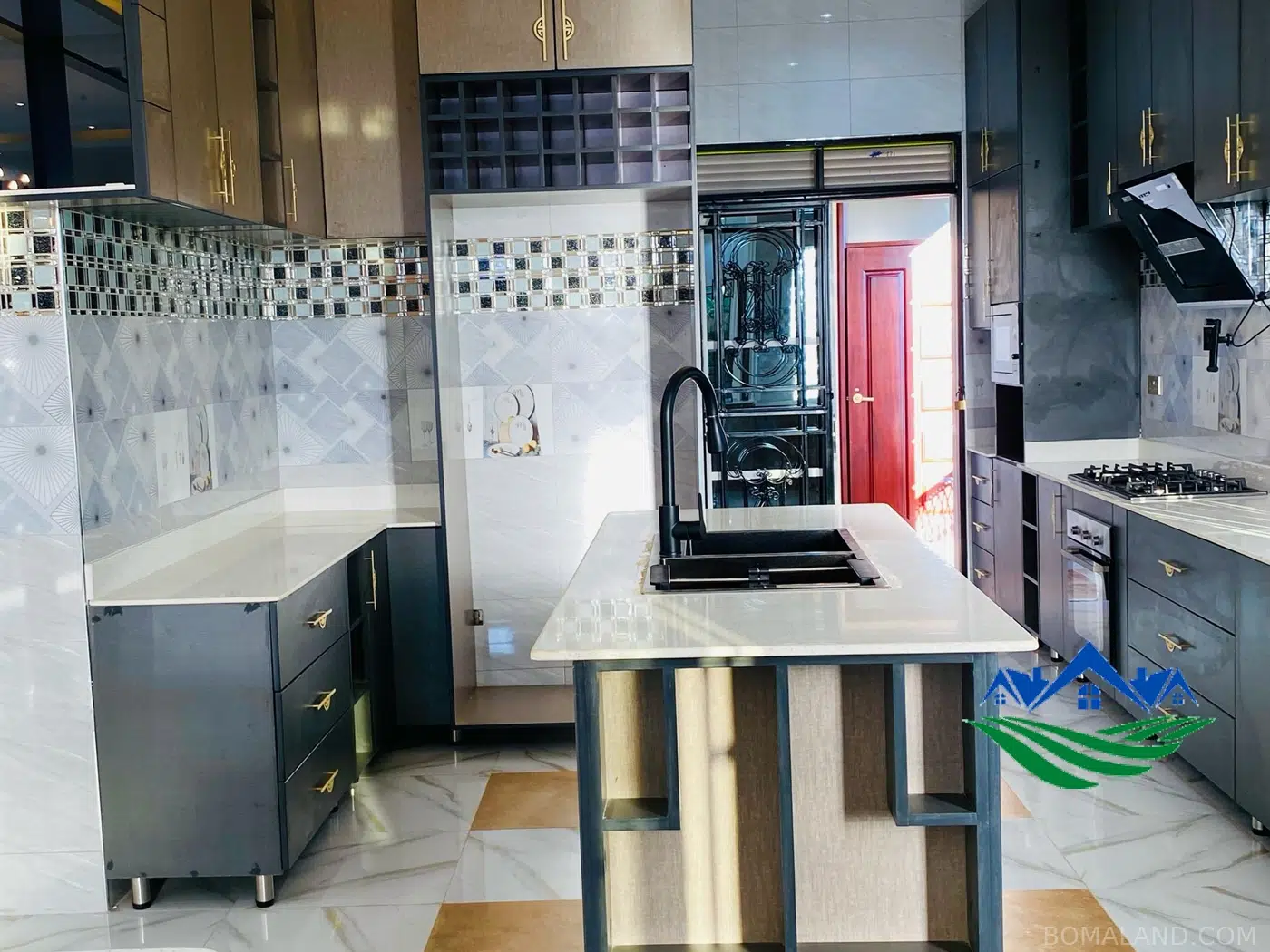 6 bedroom Bungalow for sale in Akright Wakiso Uganda