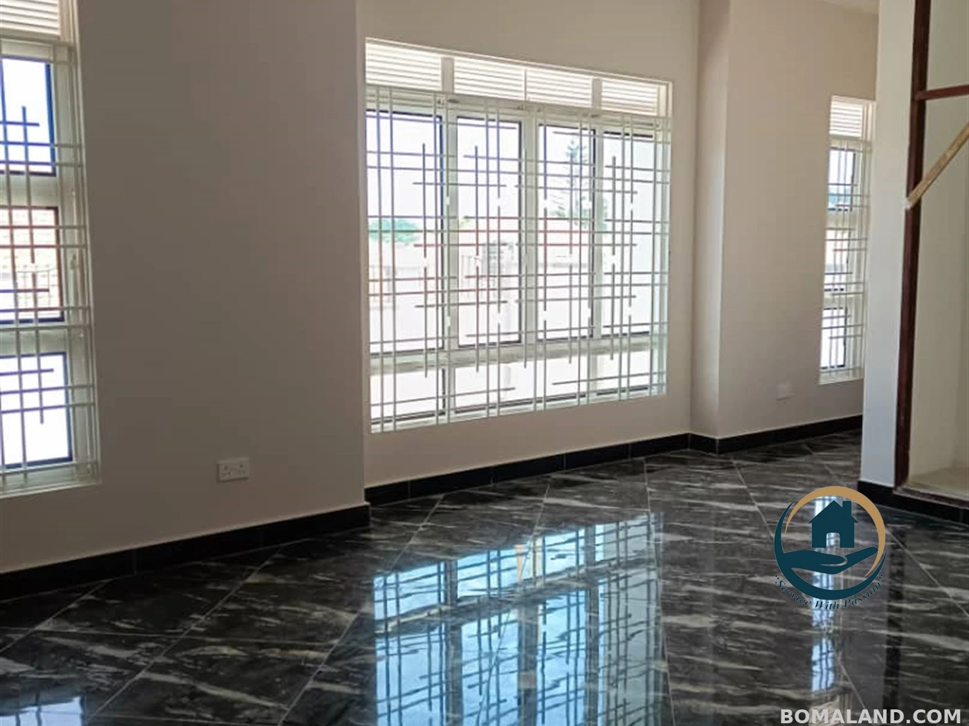 5 bedroom Bungalow for sale in Kitende Wakiso Uganda