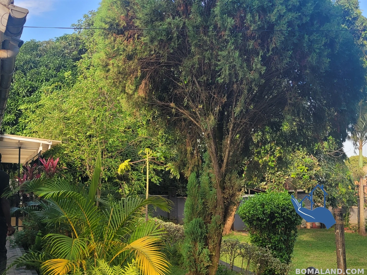 4 bedroom Bungalow for sale in Muyenga Kampala Uganda