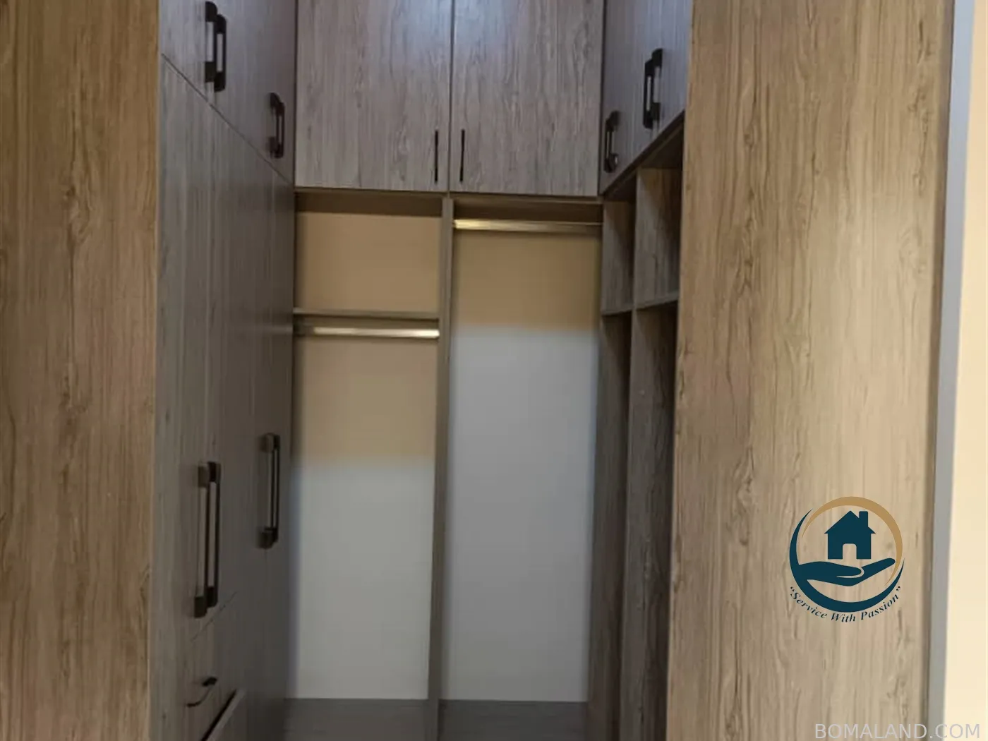 4 bedroom Bungalow for sale in Kajjansi Wakiso Uganda