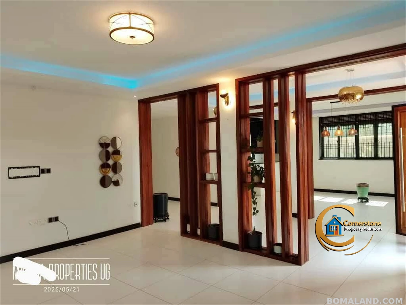 5 bedroom Storeyed house for sale in Nabusugwe Wakiso Uganda
