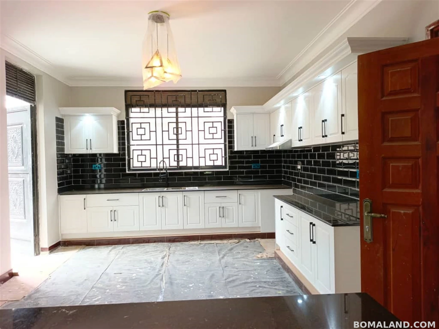 7 bedroom Villa for sale in Naalya Wakiso Uganda