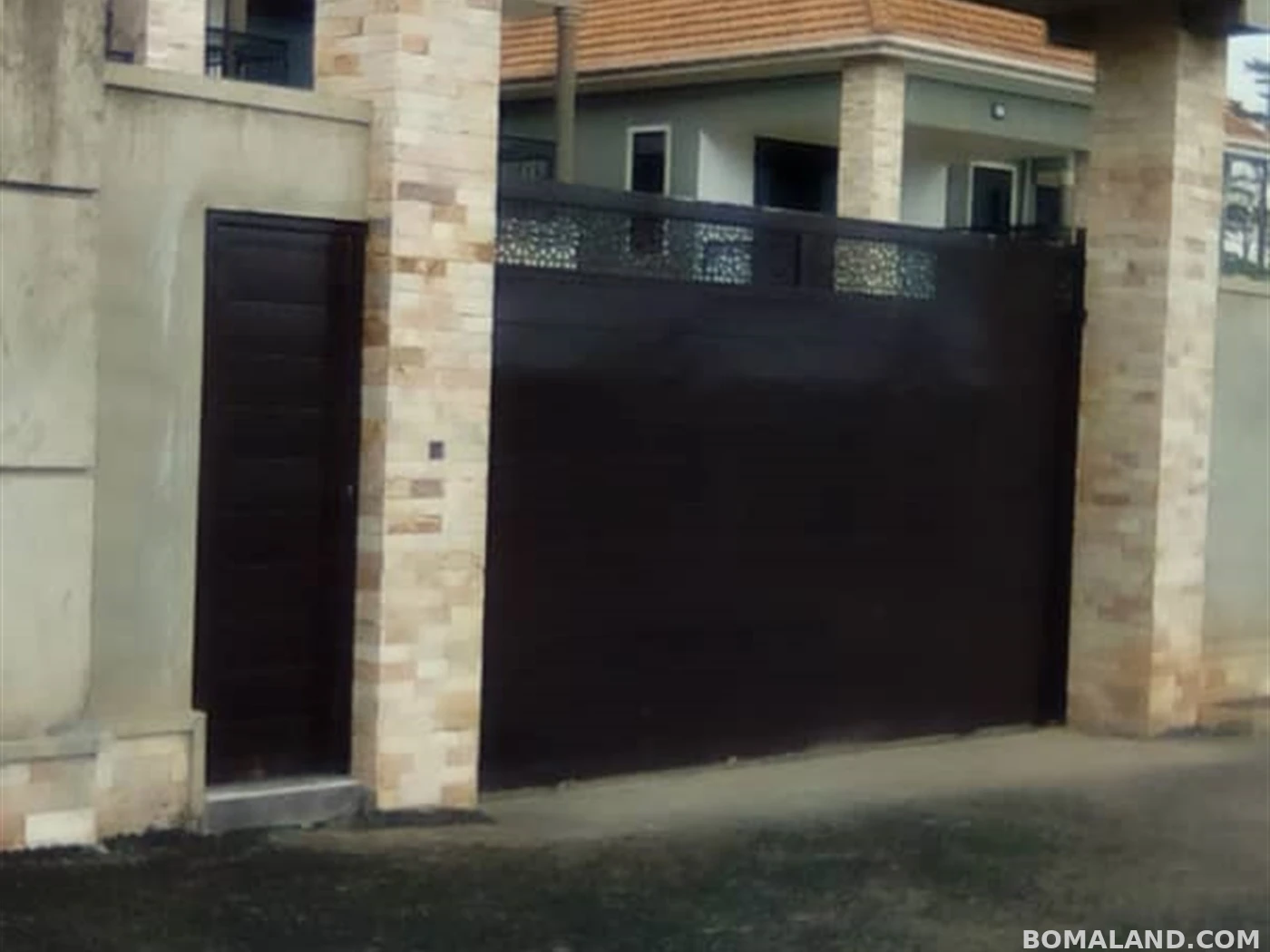 6 bedroom Storeyed house for sale in Magere Wakiso Uganda