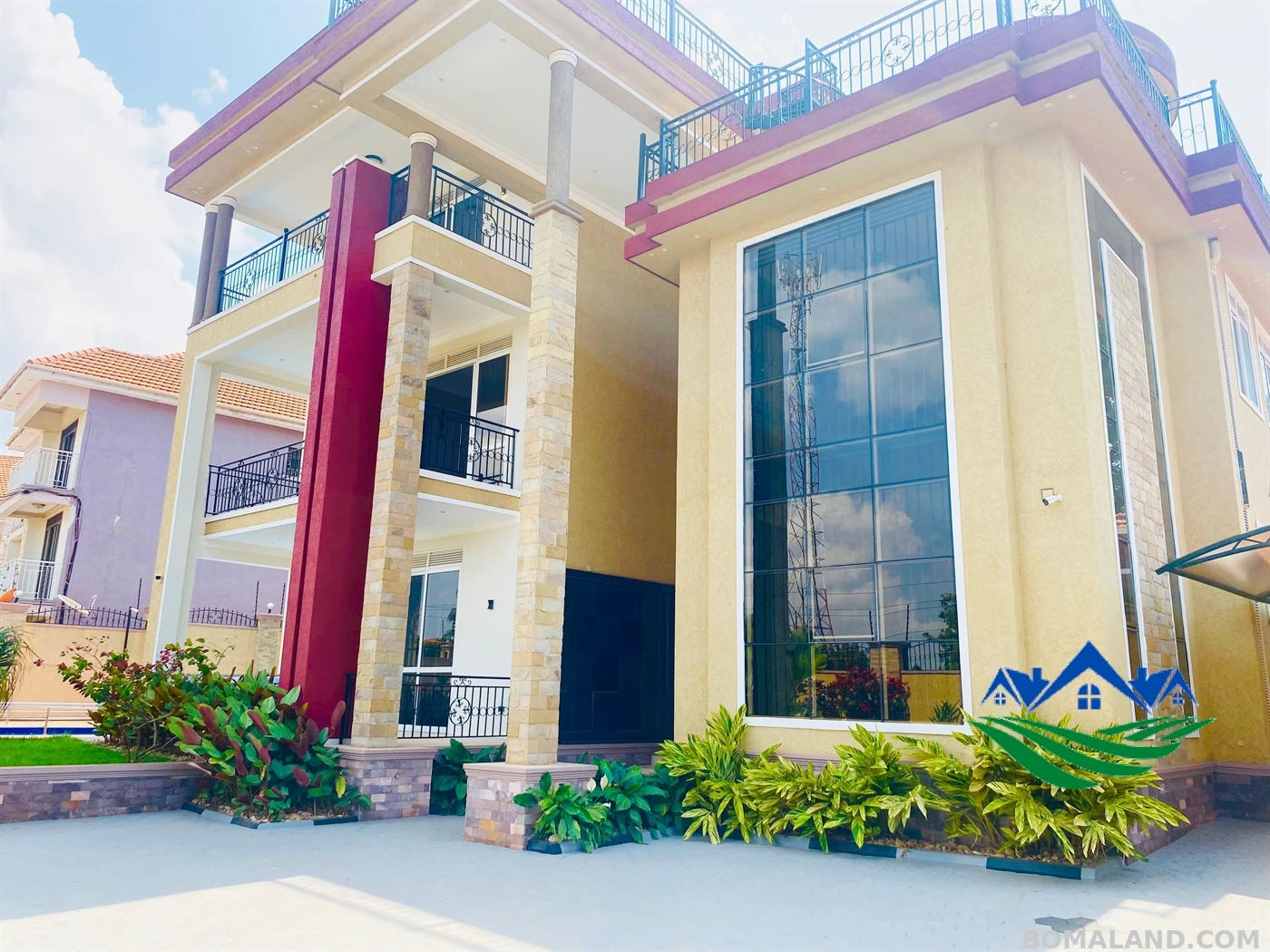 7 bedroom Mansion for sale in Munyonyo Wakiso Uganda