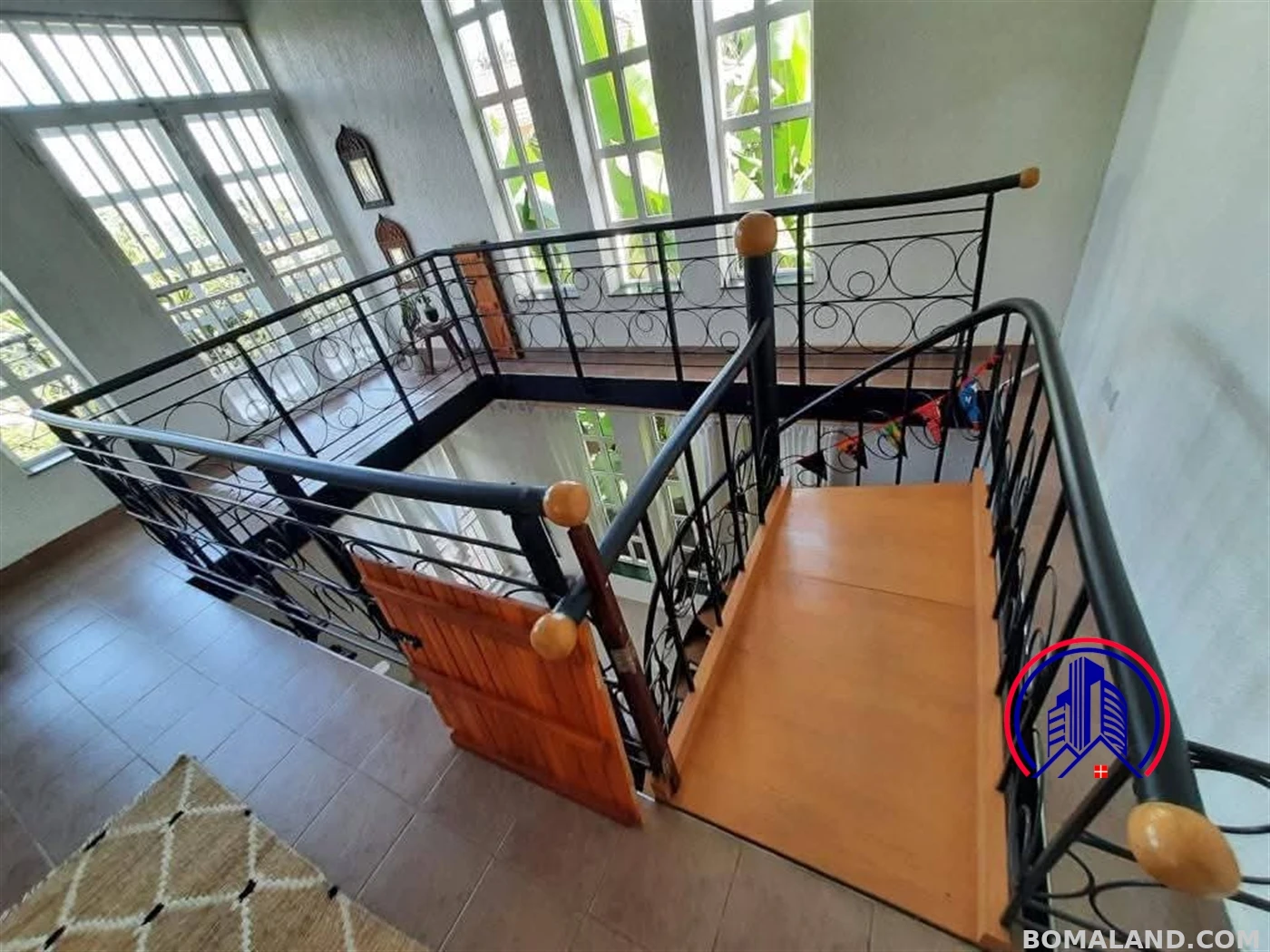 4 bedroom Storeyed house for rent in Bbunga Kampala Uganda