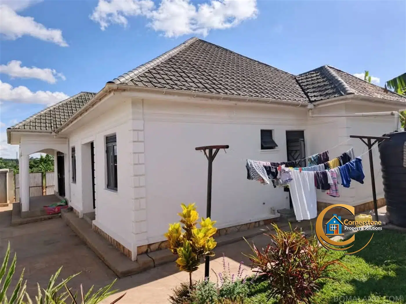 5 bedroom Bungalow for sale in Matugga Wakiso Uganda