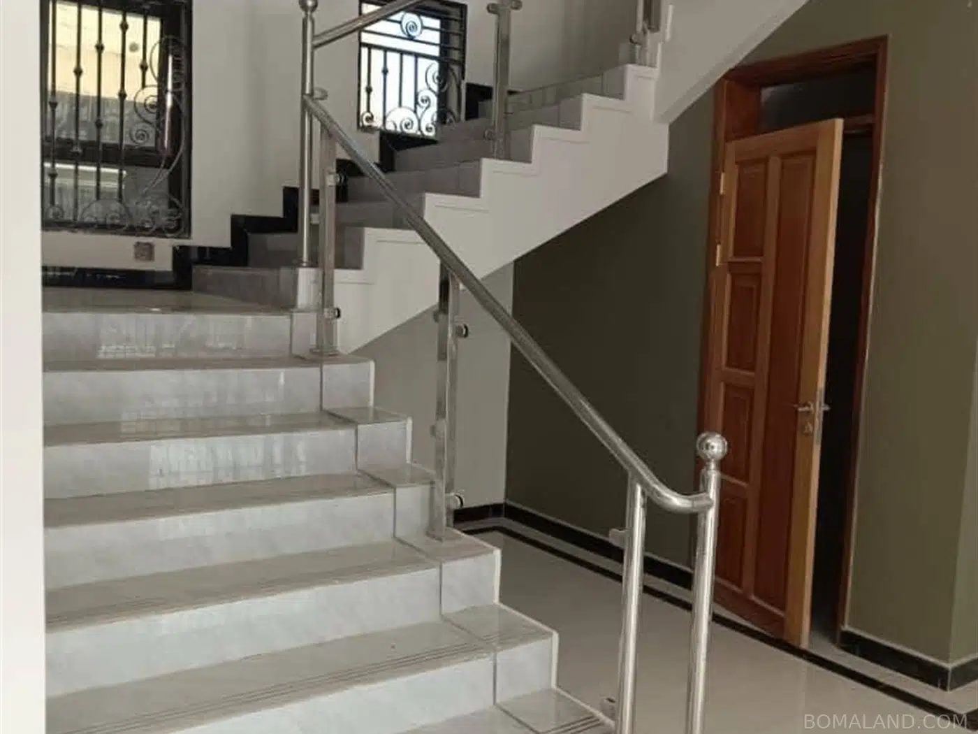 6 bedroom Storeyed house for sale in Najjera Wakiso Uganda