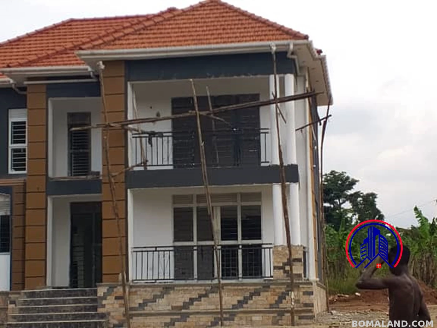 4 bedroom Storeyed house for sale in Kyampisi Mukono Uganda