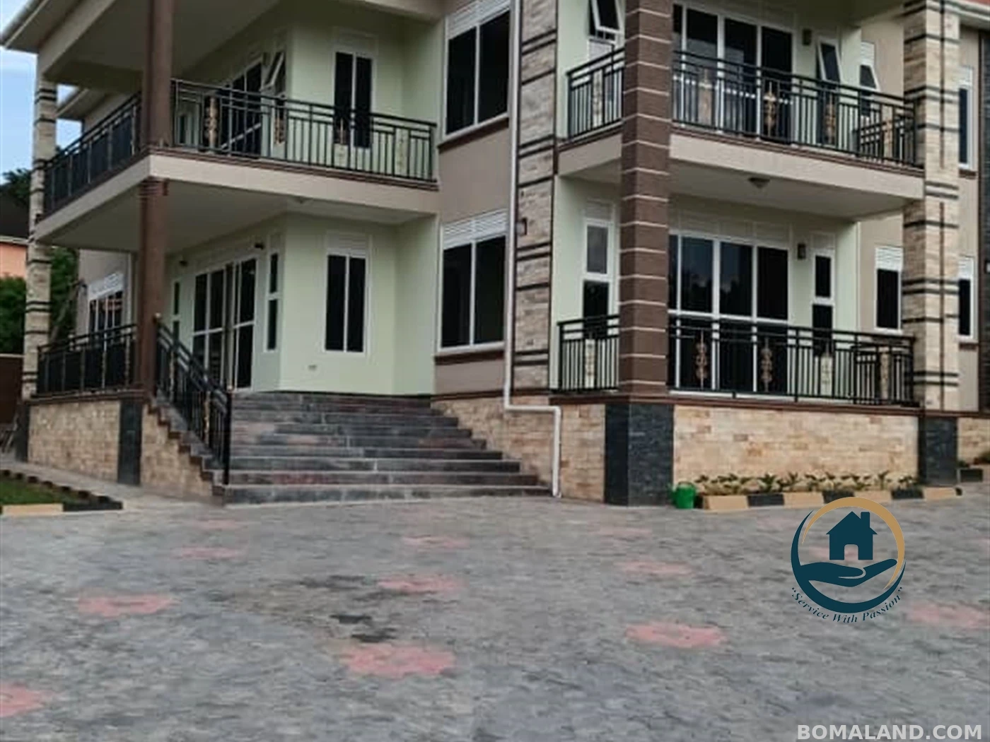 6 bedroom Mansion for sale in Kitende Wakiso Uganda