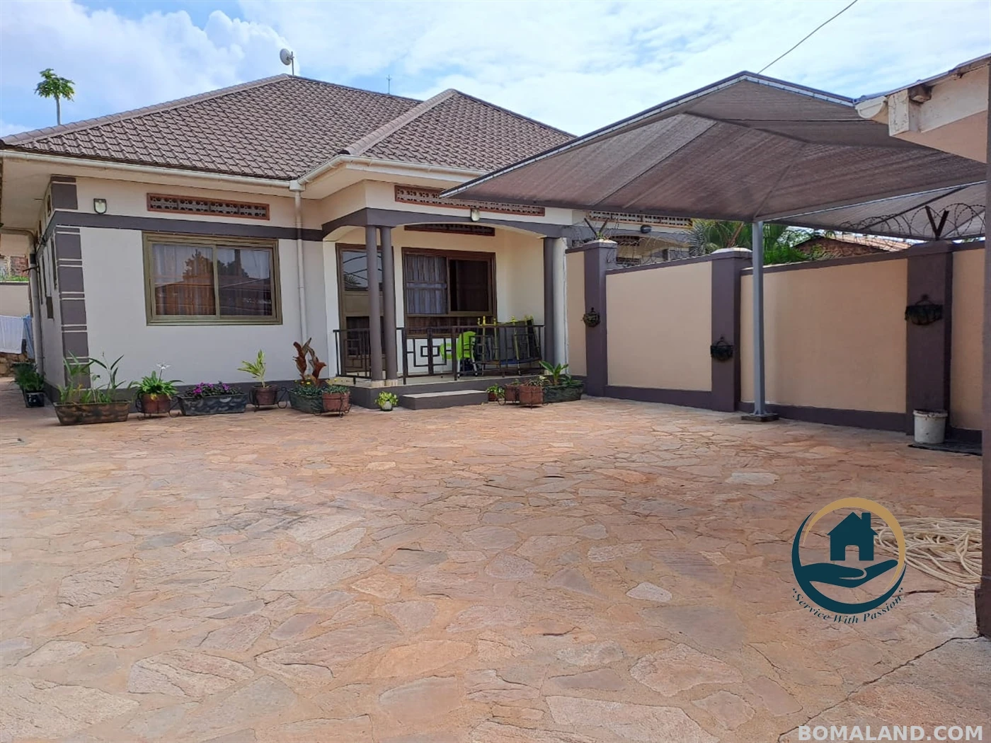 4 bedroom Semi Detached for sale in Entebbe Wakiso Uganda