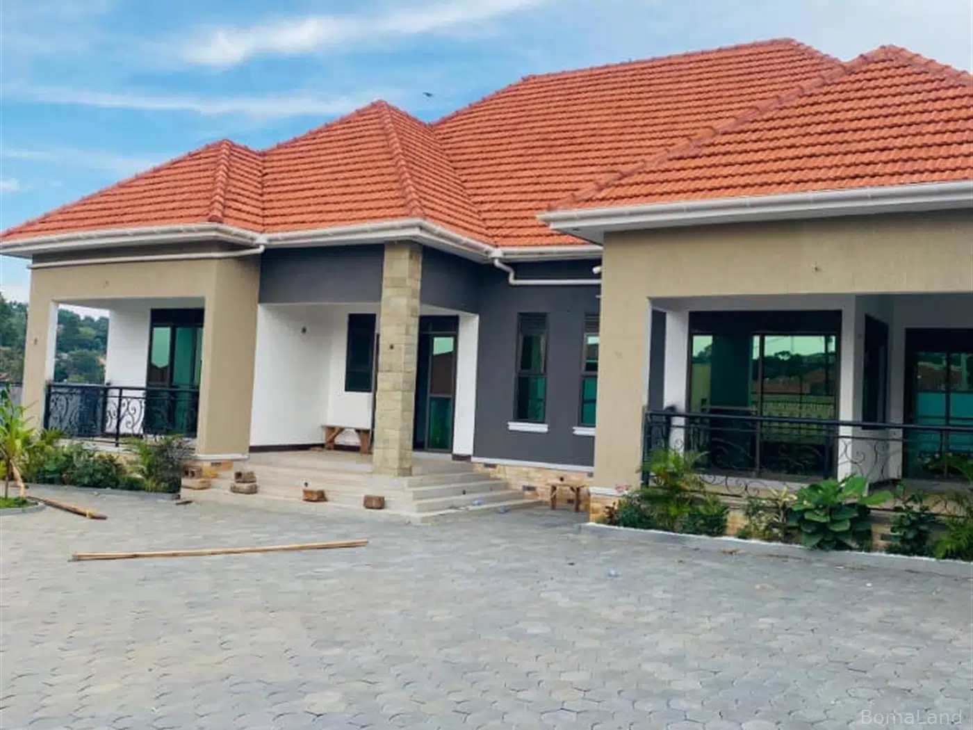 4 bedroom Bungalow for sale in Bwebajja Wakiso Uganda