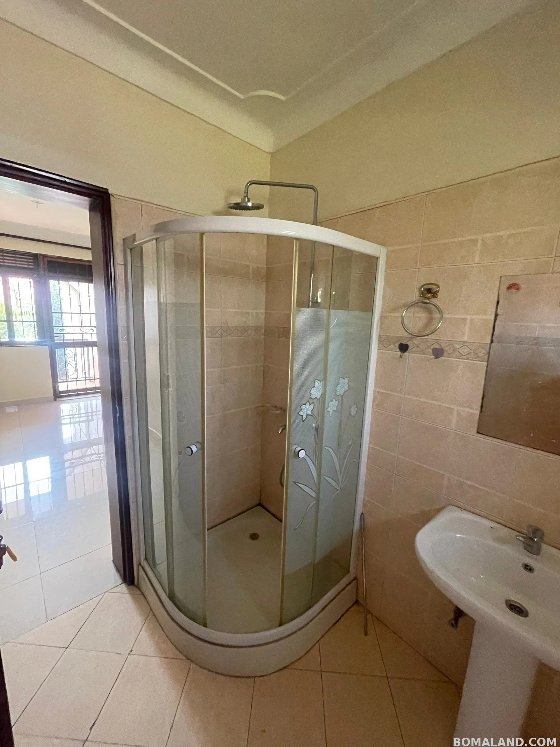 4 bedroom Town House for rent in Lubowa Wakiso Uganda