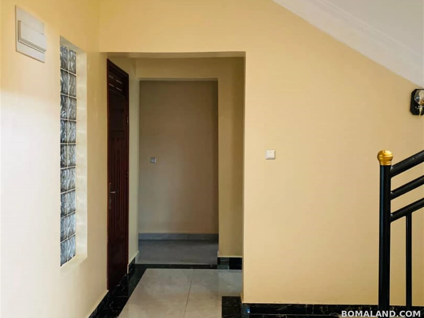 6 bedroom Storeyed house for sale in Bwebajja Wakiso Uganda