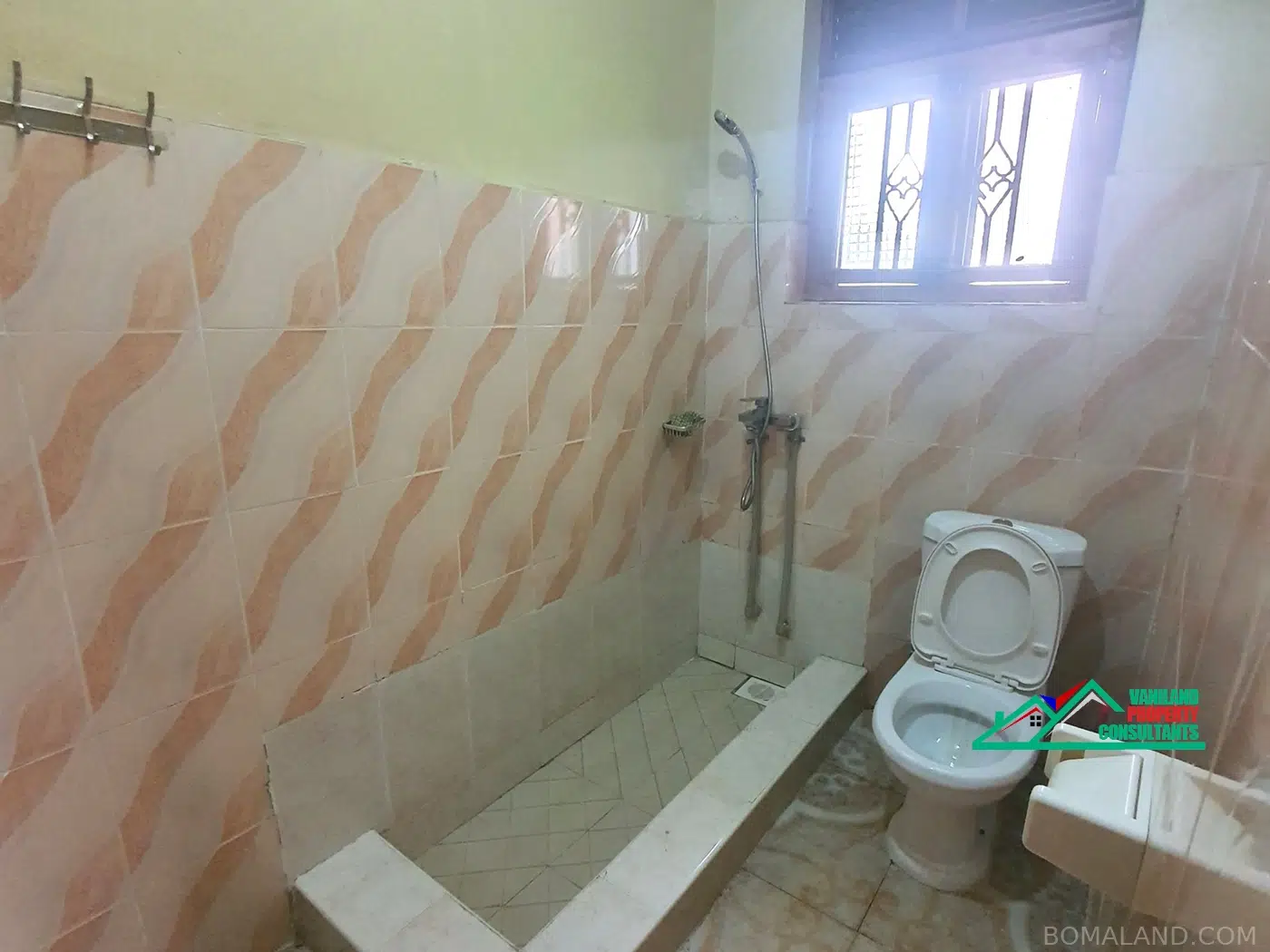 4 bedroom Bungalow for rent in Muyenga Kampala Uganda
