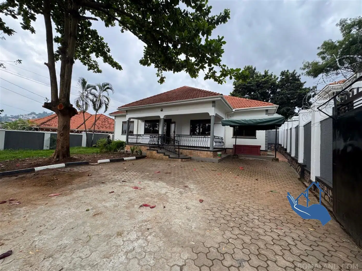 4 bedroom Bungalow for sale in Bukasa Kampala Uganda
