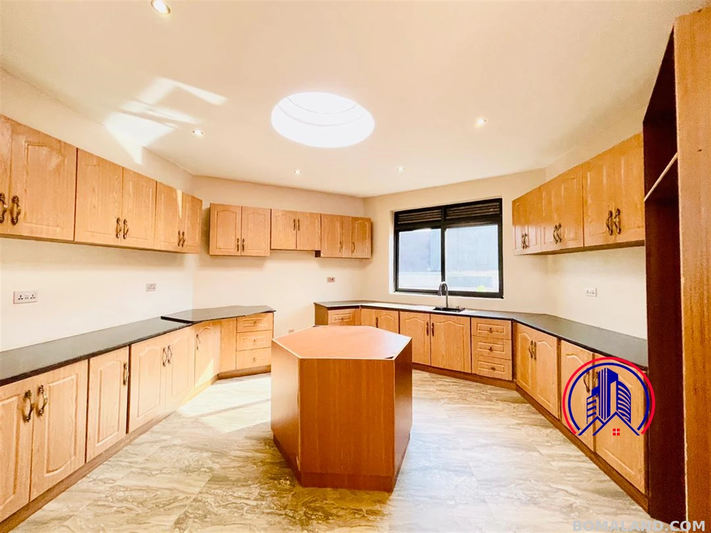 4 bedroom Storeyed house for sale in Kigo Wakiso Uganda