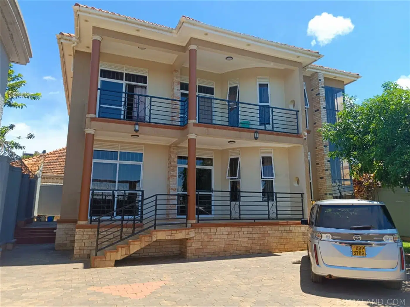 4 bedroom Storeyed house for sale in Muyenga Kampala Uganda