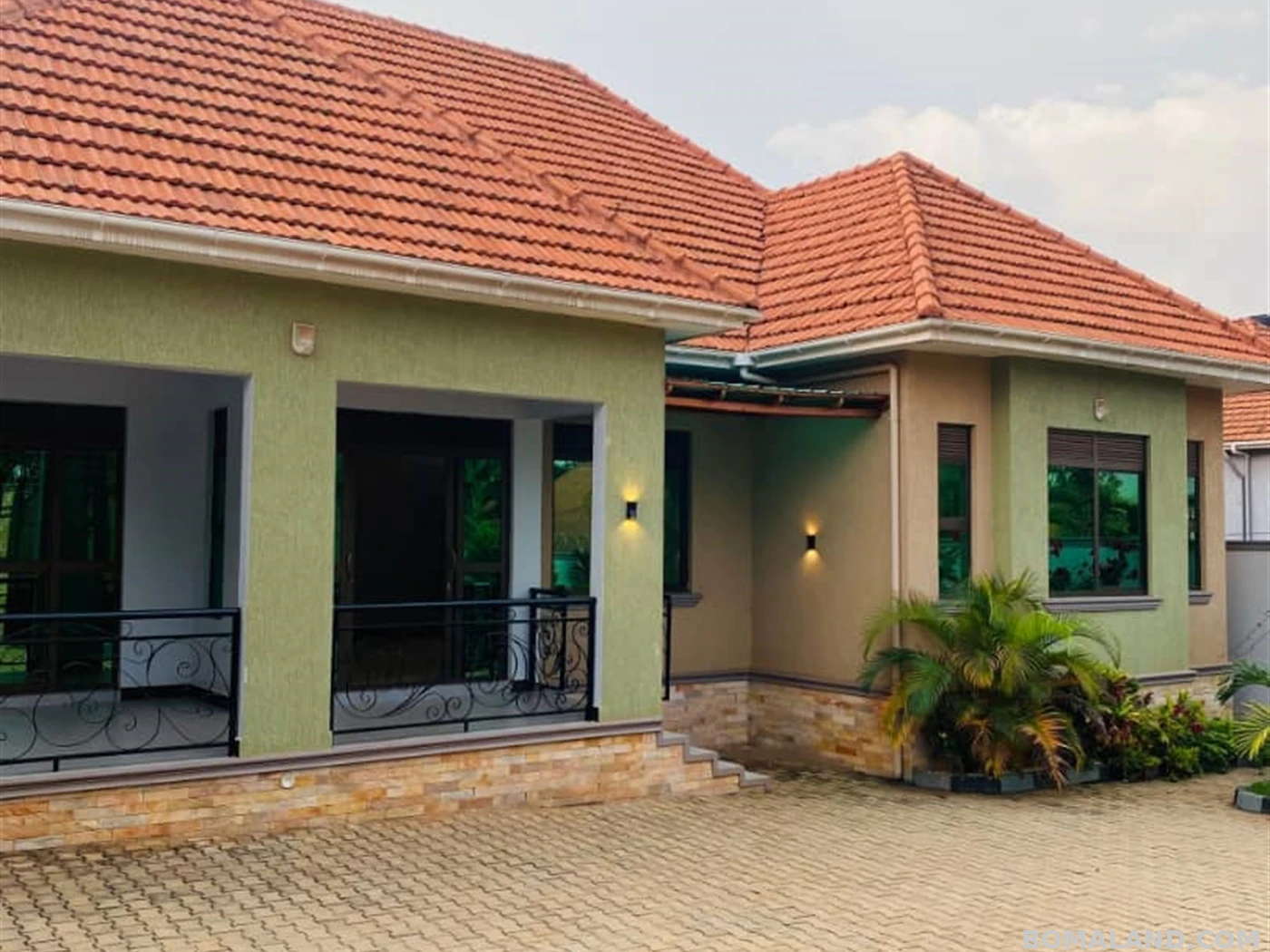 4 bedroom Bungalow for sale in Kitende Wakiso Uganda