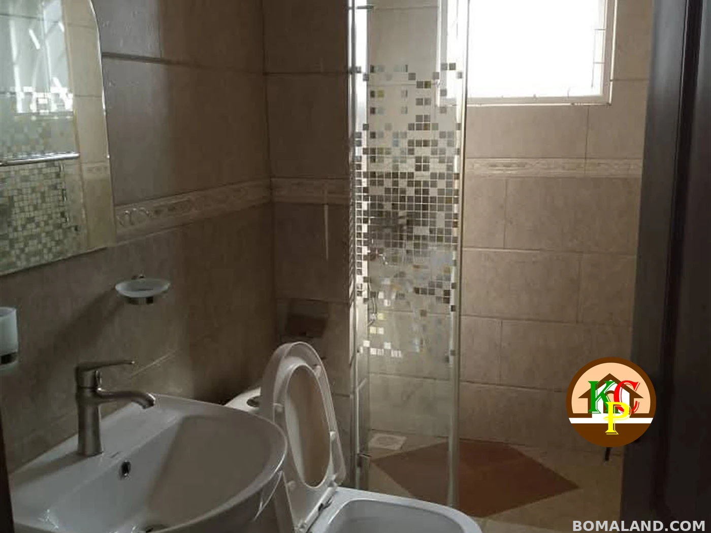 4 bedroom Apartment for rent in Mbuya Kampala Uganda