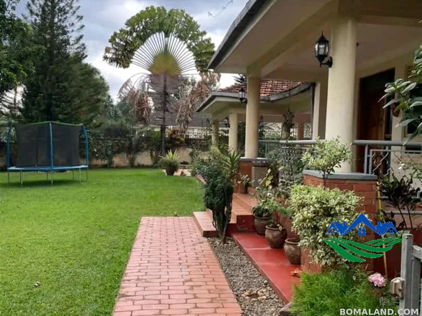 6 bedroom Mansion for sale in Naguru Kampala Uganda