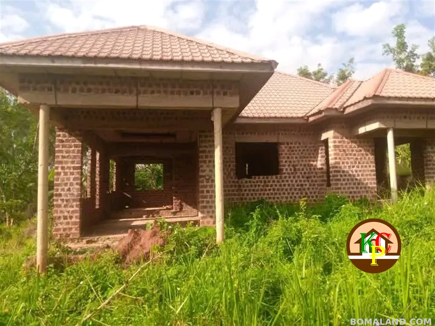 3 bedroom Shell House for sale in Bukeelele Wakiso Uganda
