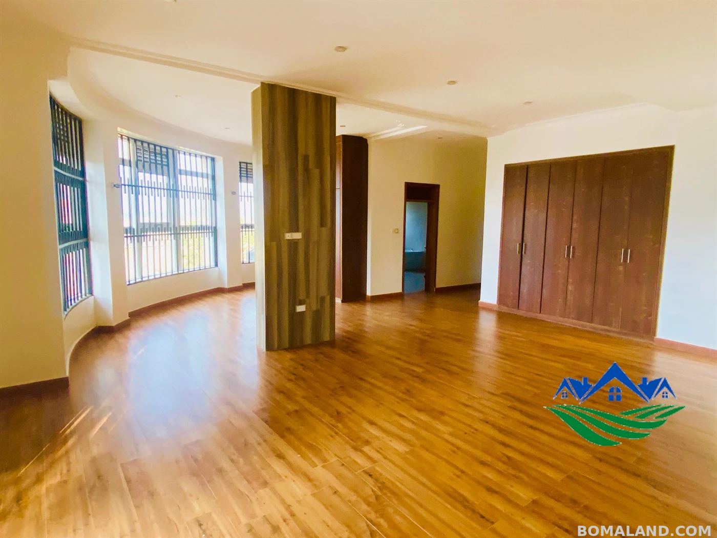 4 bedroom Mansion for sale in Kawuku Wakiso Uganda
