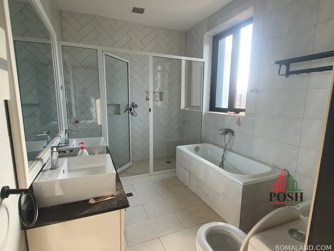 5 bedroom Villa for rent in Bbunga Kampala Uganda