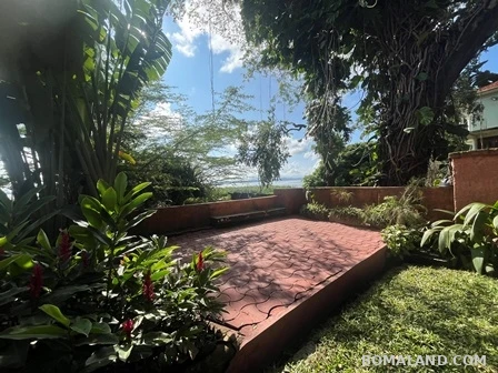4 bedroom Storeyed house for rent in Ggaba Kampala Uganda